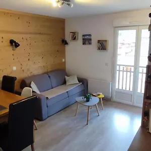 Joli T2 + Coin Montagne + Garage Appartement