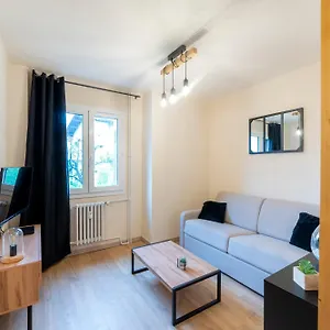 La Galleanne Et Chaleureux Appartement
